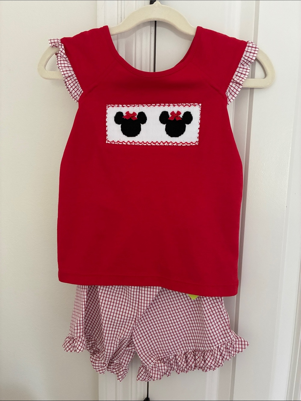 Velani Classics Smocked Minnie Mouse Set
